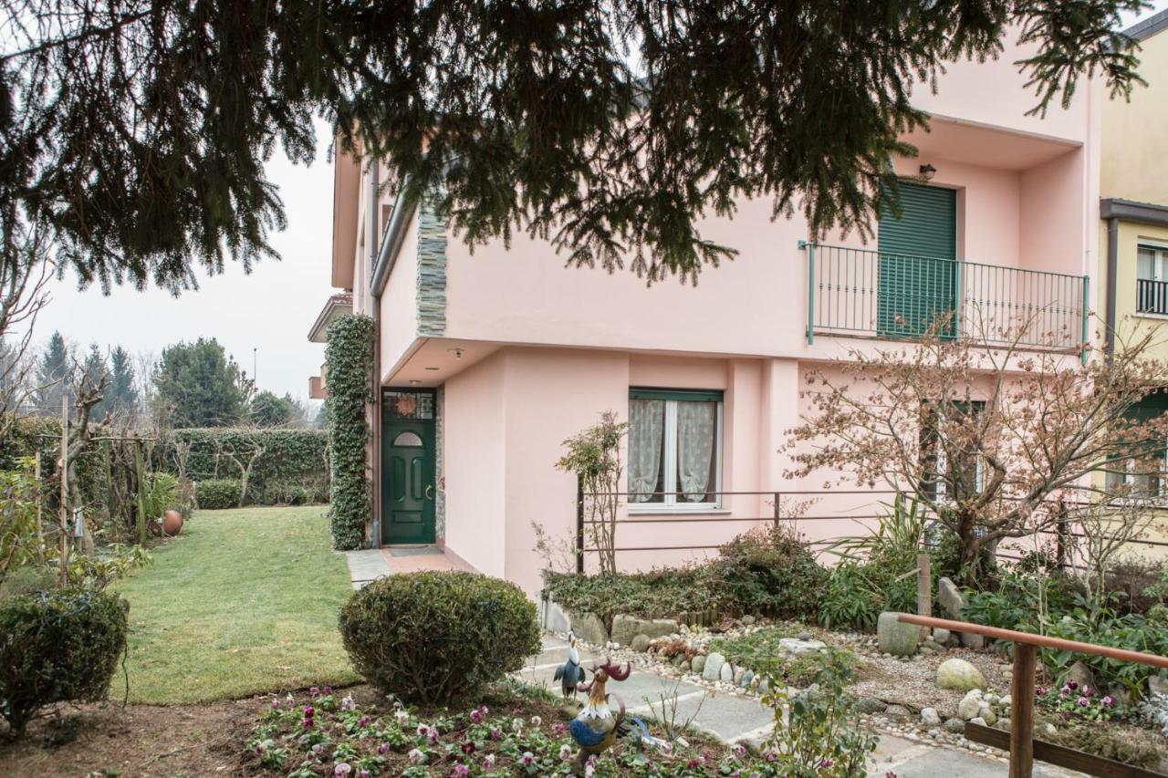 Casa Rosa Apartment Luisago Exterior photo